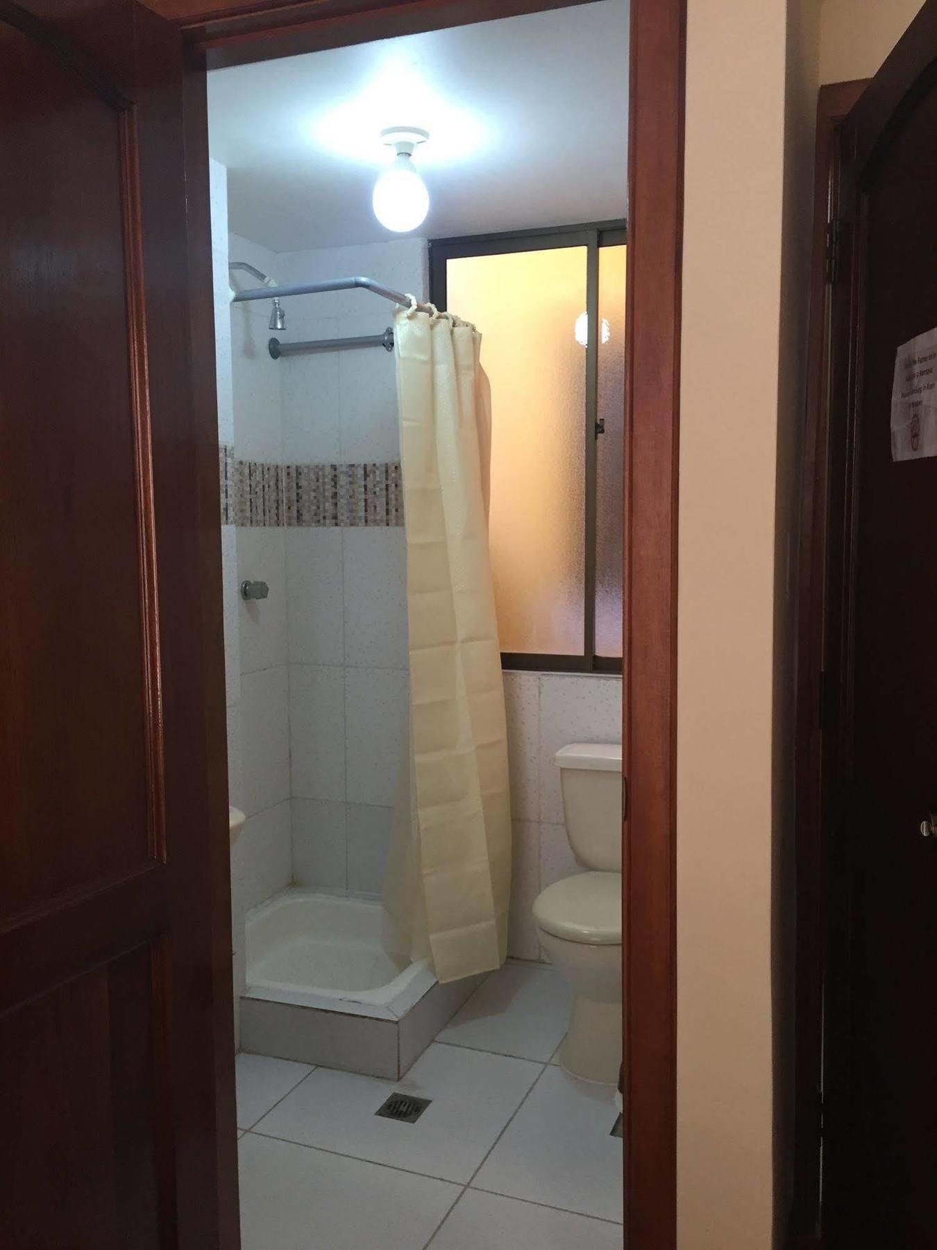 Residencial Alta Vista Bed & Breakfast Ла Пас Екстериор снимка
