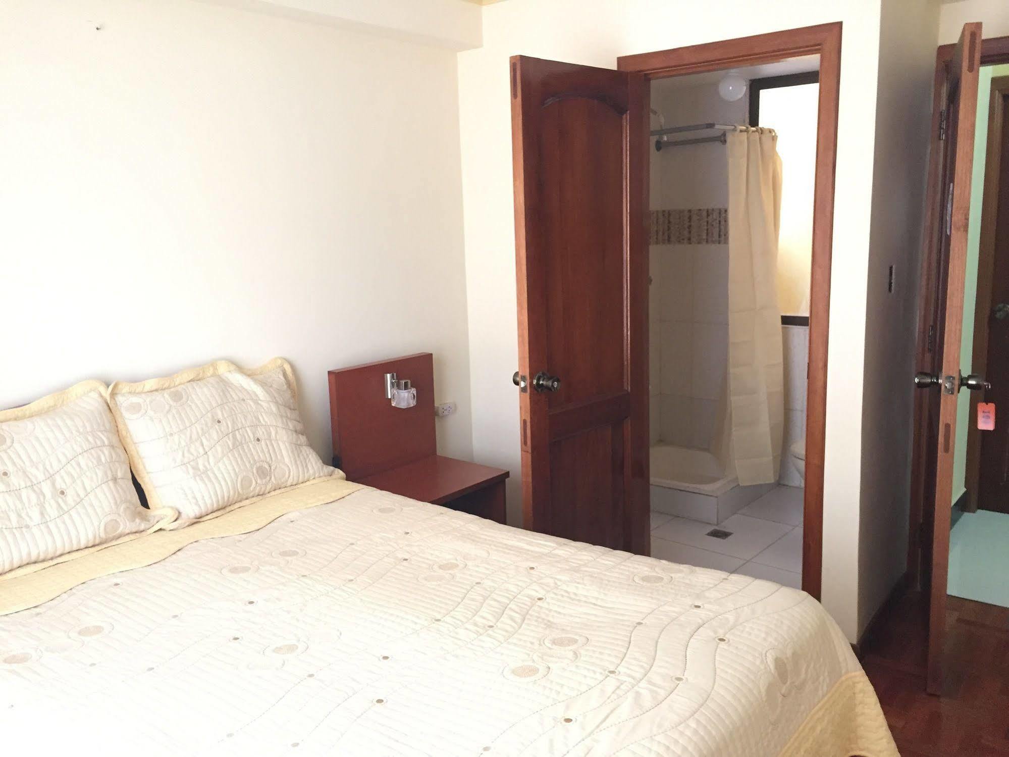 Residencial Alta Vista Bed & Breakfast Ла Пас Екстериор снимка